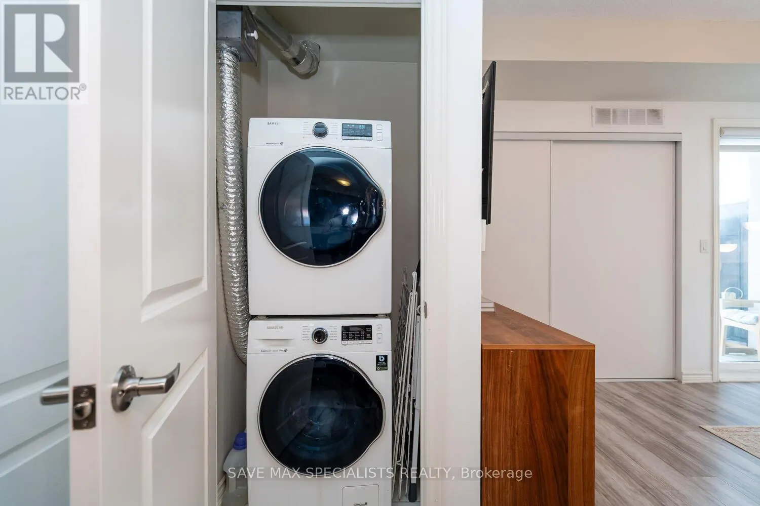 422 - 640 SAUVE STREET