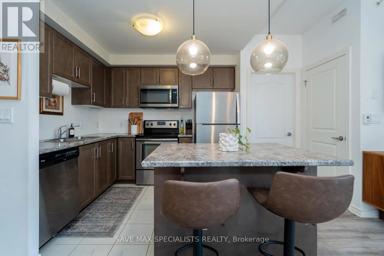 422 - 640 SAUVE STREET