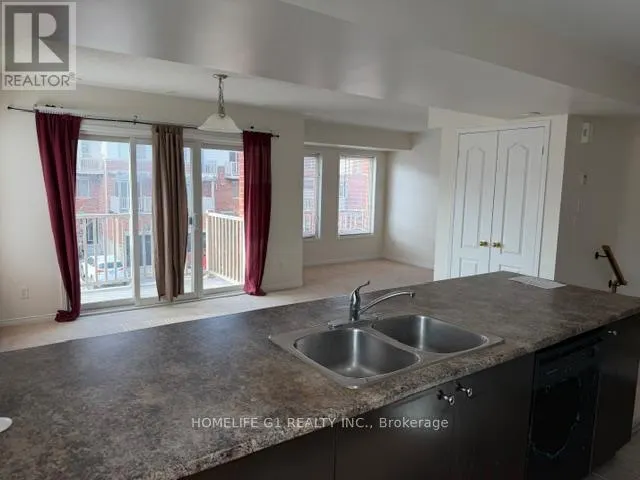 12 - 3250 BENTLEY DRIVE