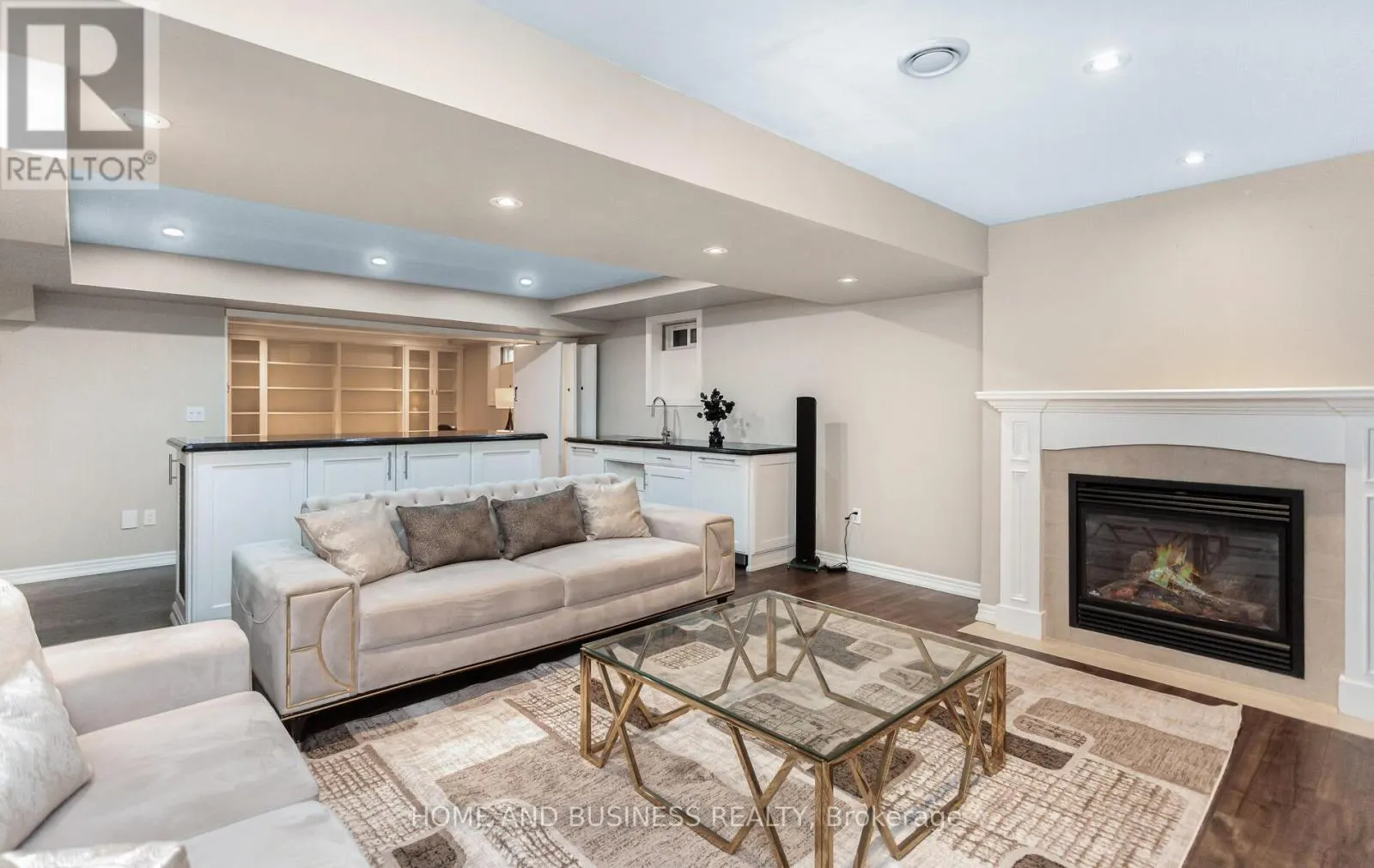 2192 OAKMEAD BOULEVARD