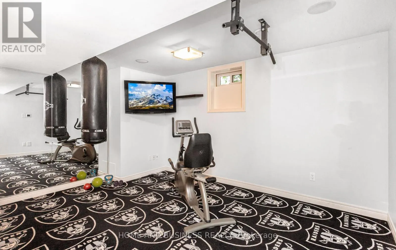 2192 OAKMEAD BOULEVARD