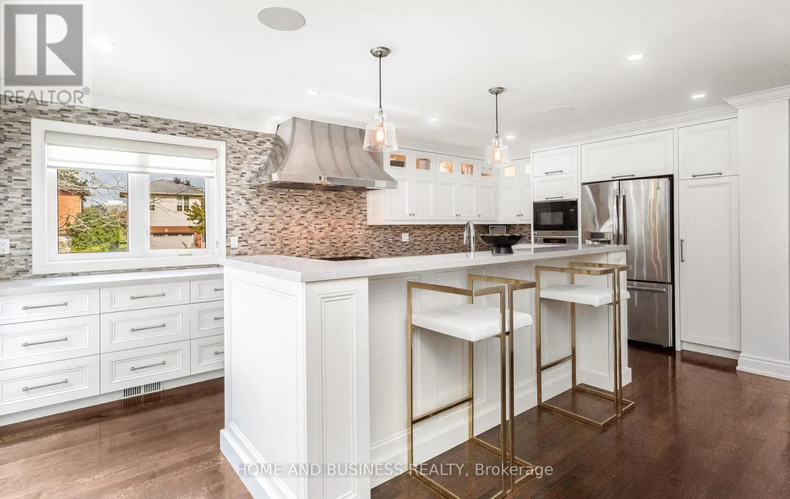 2192 OAKMEAD BOULEVARD