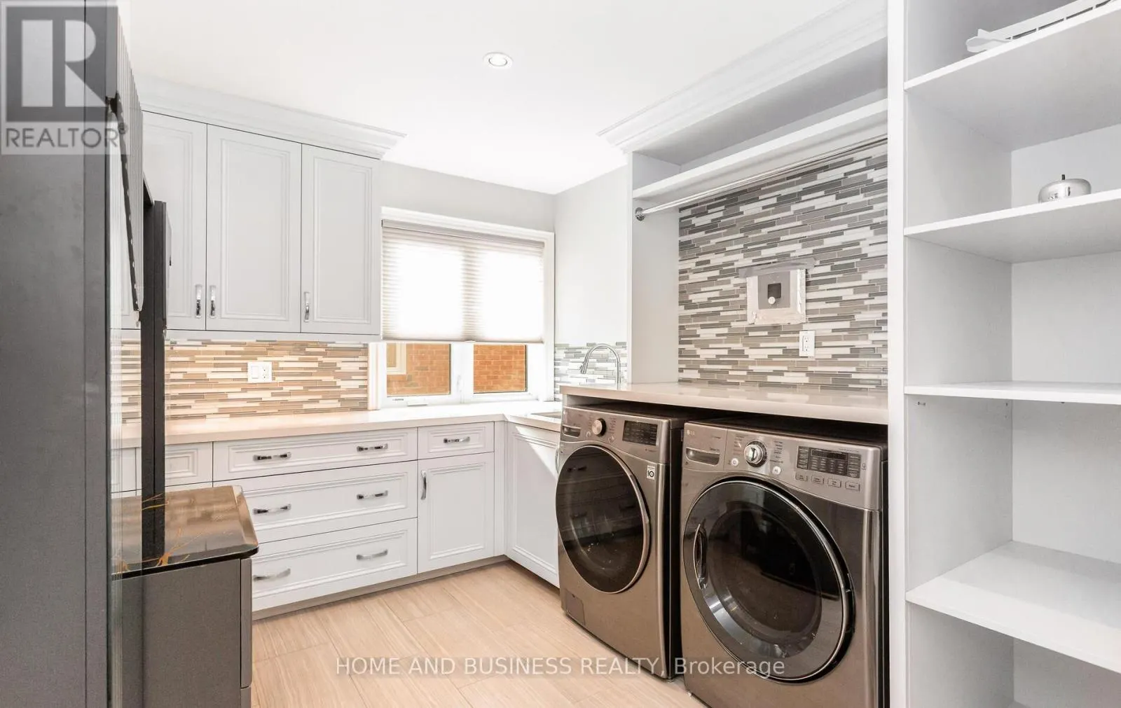 2192 OAKMEAD BOULEVARD