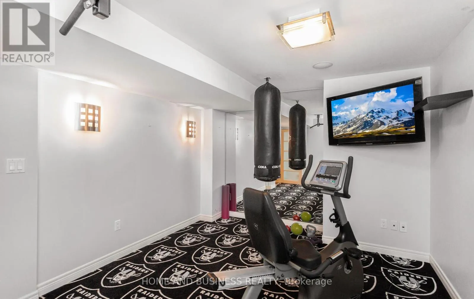 2192 OAKMEAD BOULEVARD