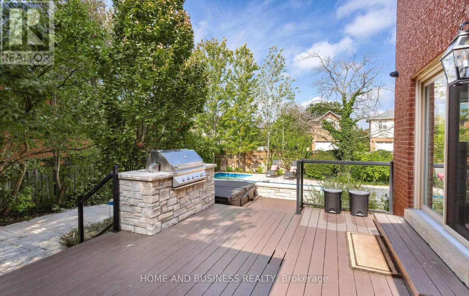 2192 OAKMEAD BOULEVARD