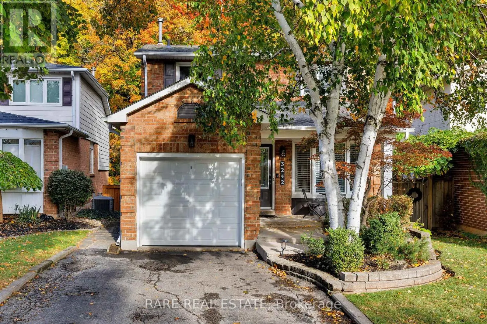 3242 GREENBOUGH CRESCENT