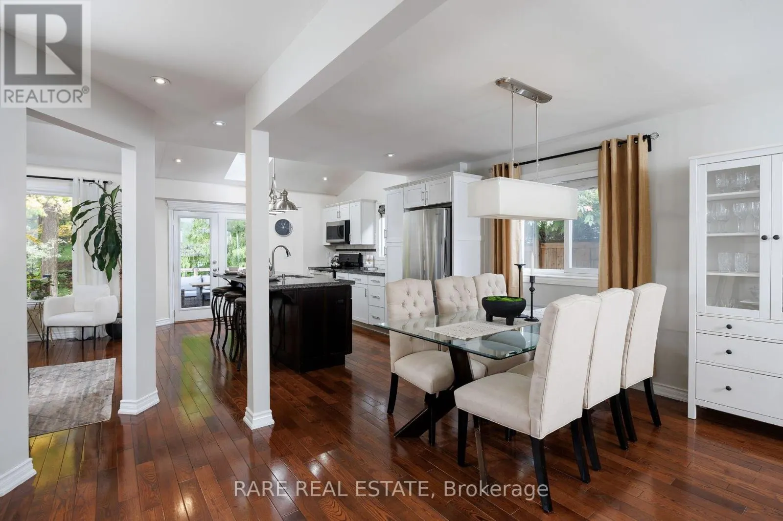 3242 GREENBOUGH CRESCENT