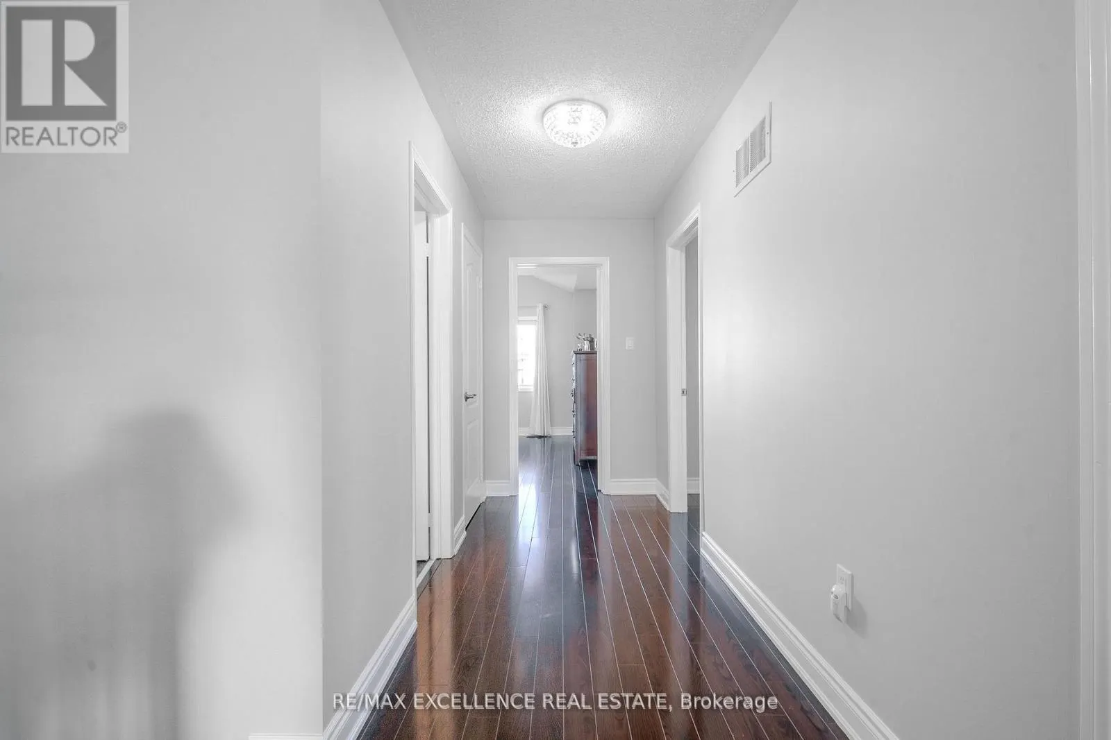 111 RIVER ROCK CRESCENT