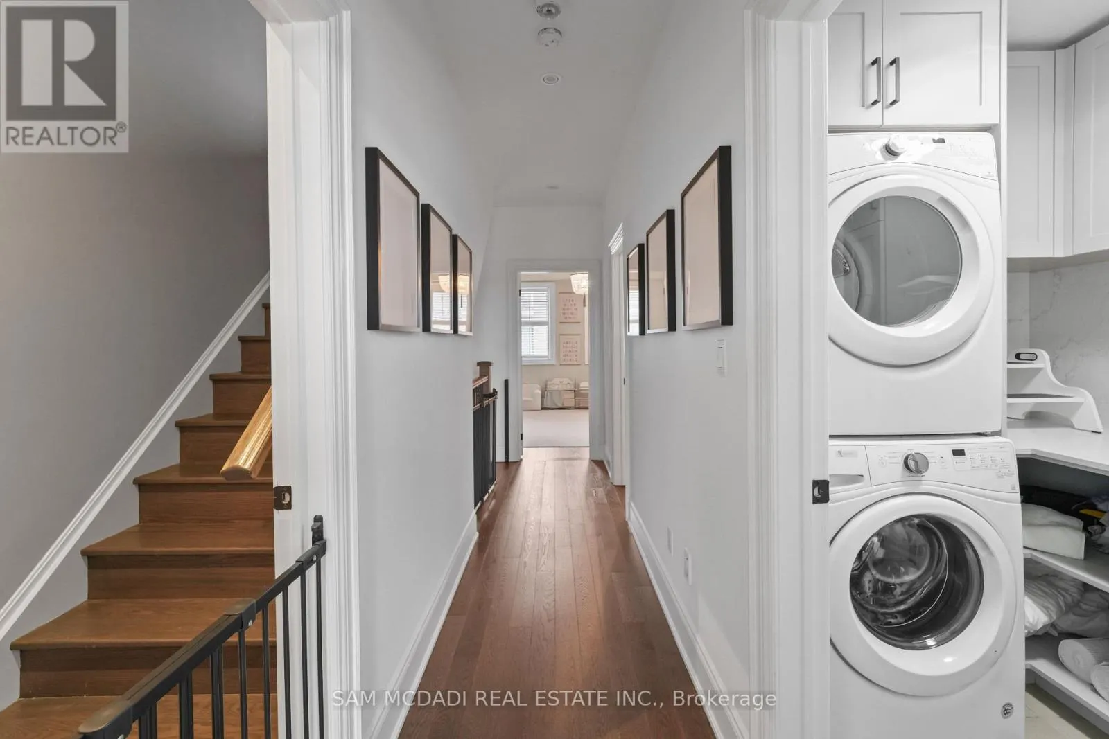 2 - 2160 TRAFALGAR ROAD