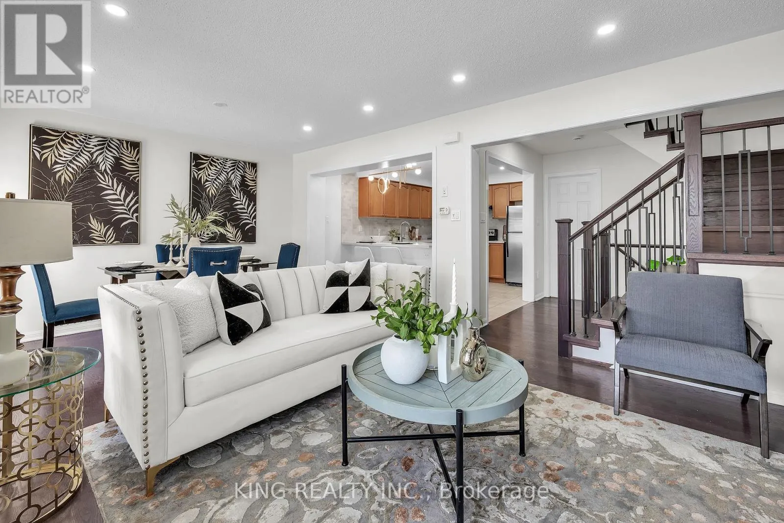 245 SEPTIMUS HEIGHTS