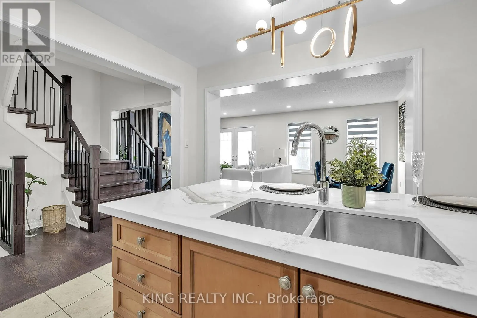 245 SEPTIMUS HEIGHTS