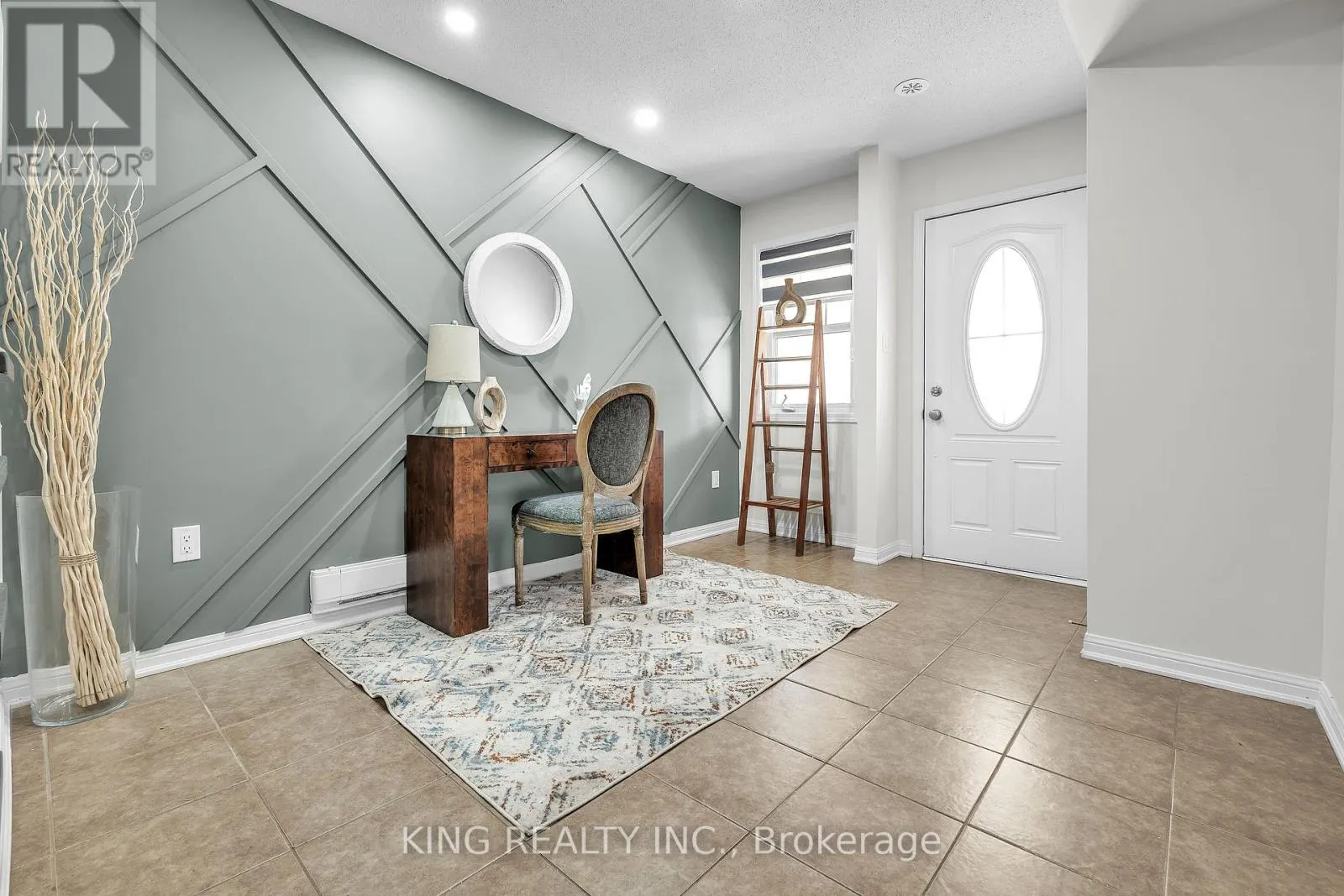 245 SEPTIMUS HEIGHTS