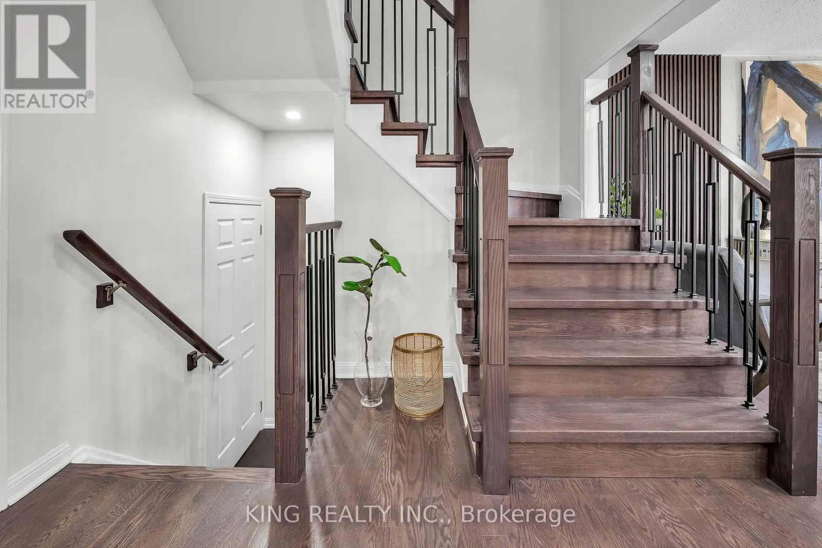 245 SEPTIMUS HEIGHTS