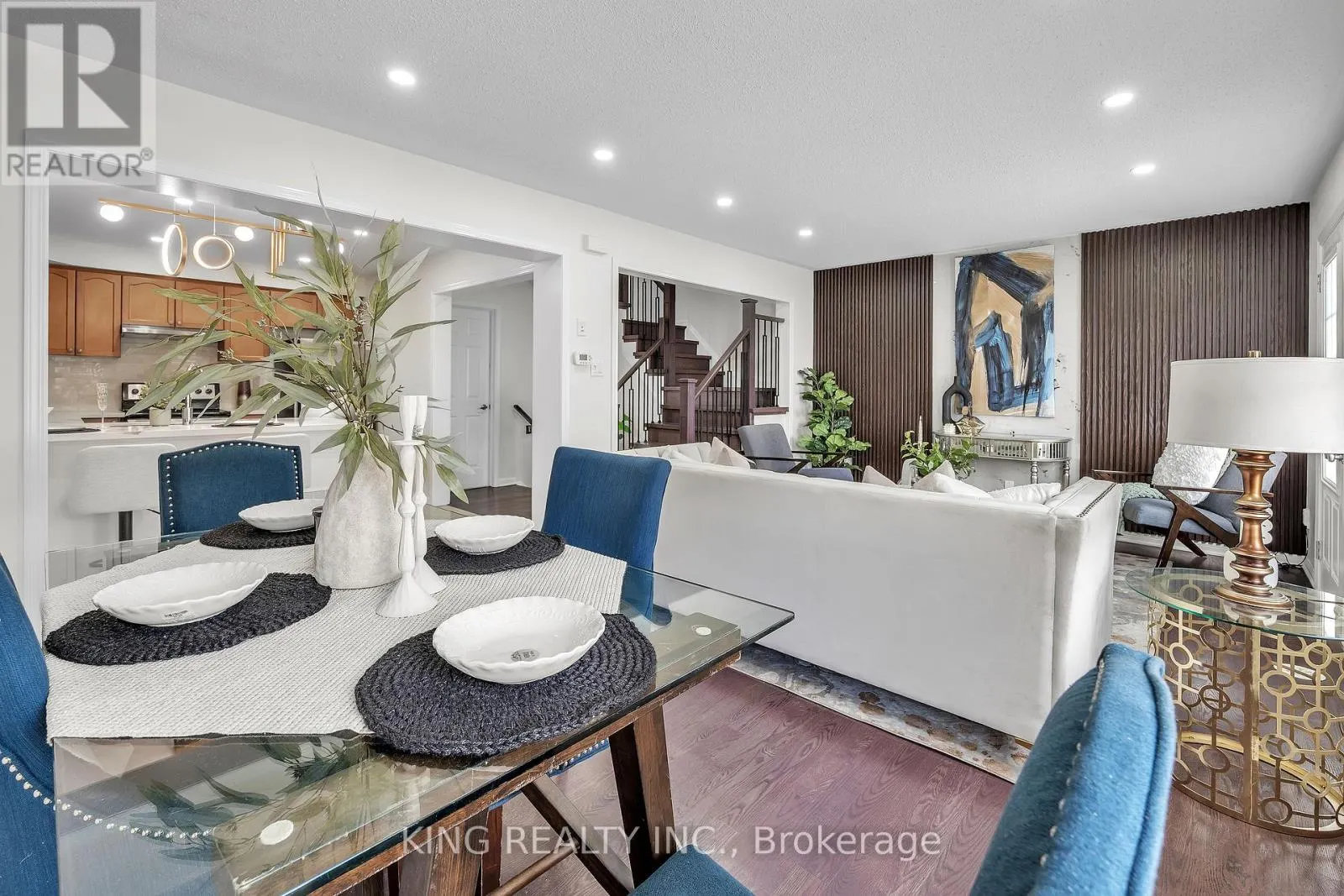 245 SEPTIMUS HEIGHTS