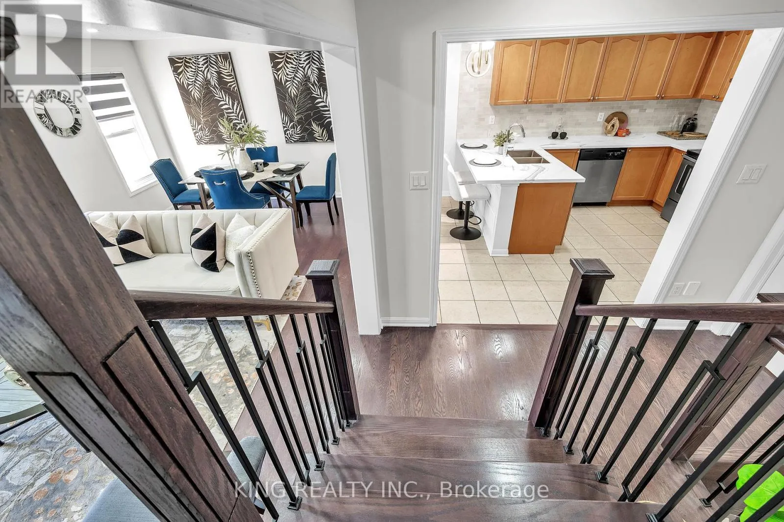 245 SEPTIMUS HEIGHTS