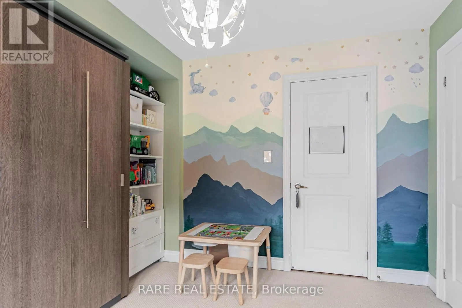114 - 1812 BURNHAMTHORPE ROAD E
