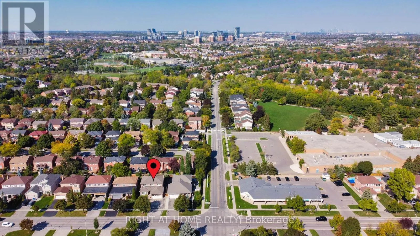 223 RIVER OAKS BOULEVARD W