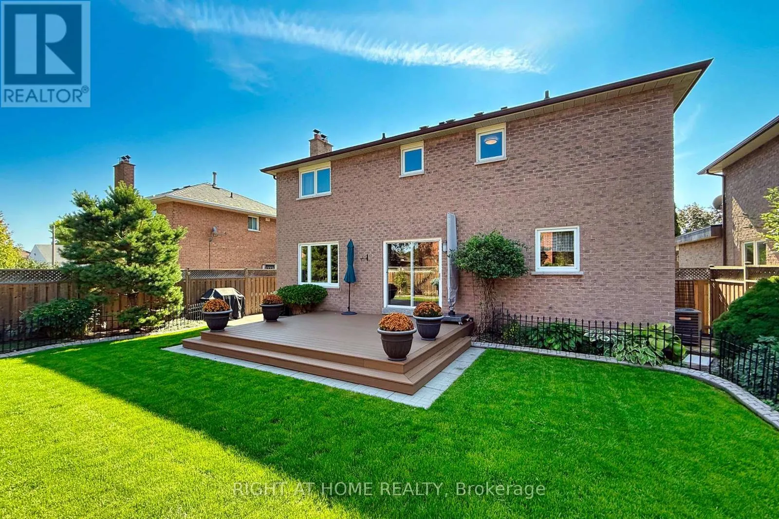 223 RIVER OAKS BOULEVARD W