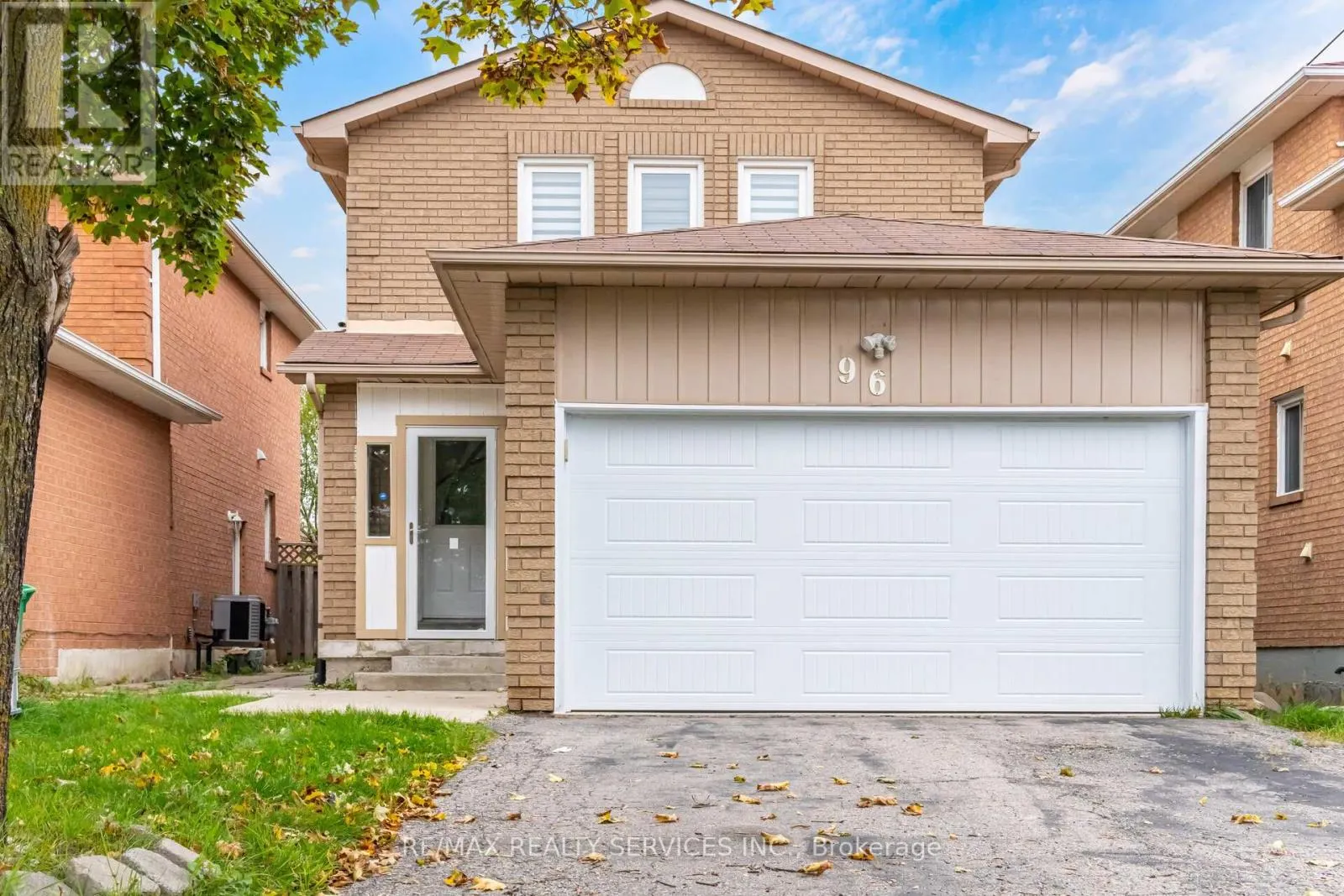 96 TOBA CRESCENT
