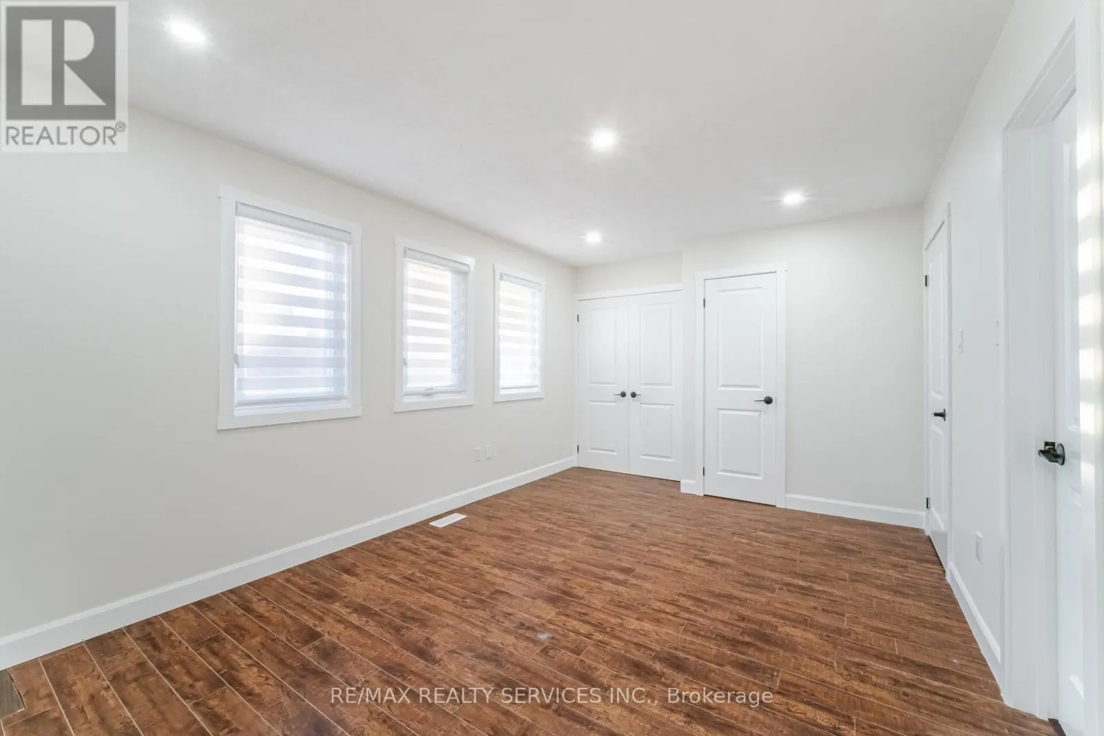 96 TOBA CRESCENT