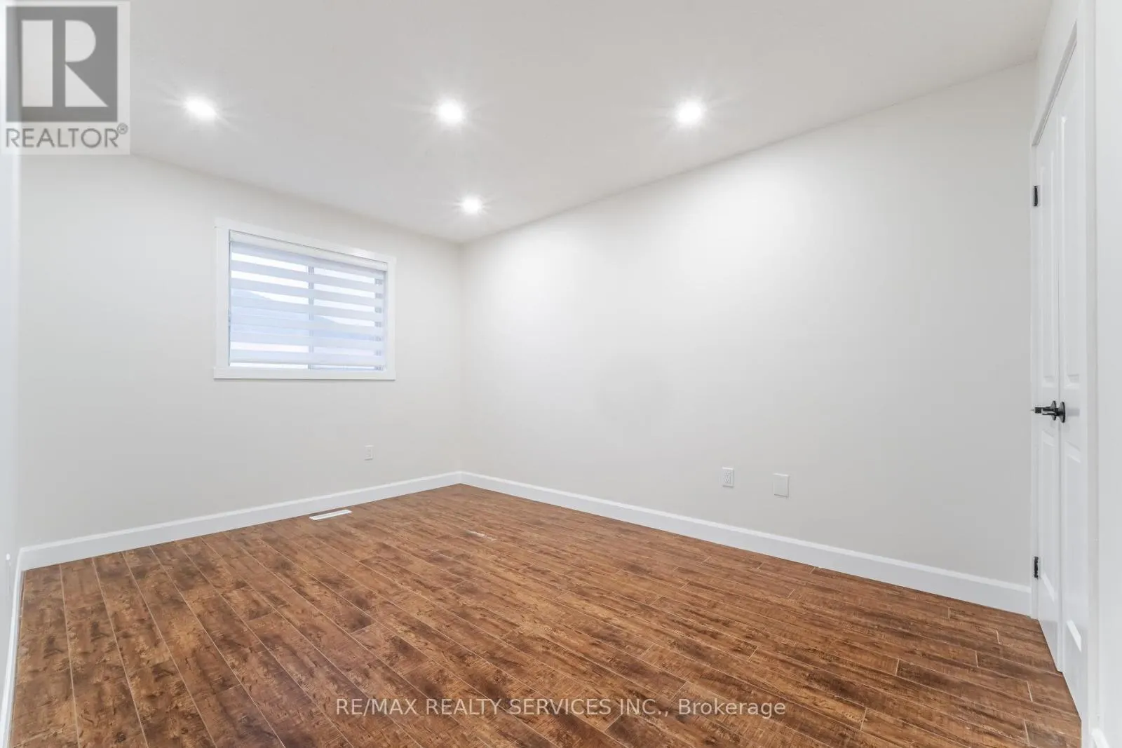 96 TOBA CRESCENT