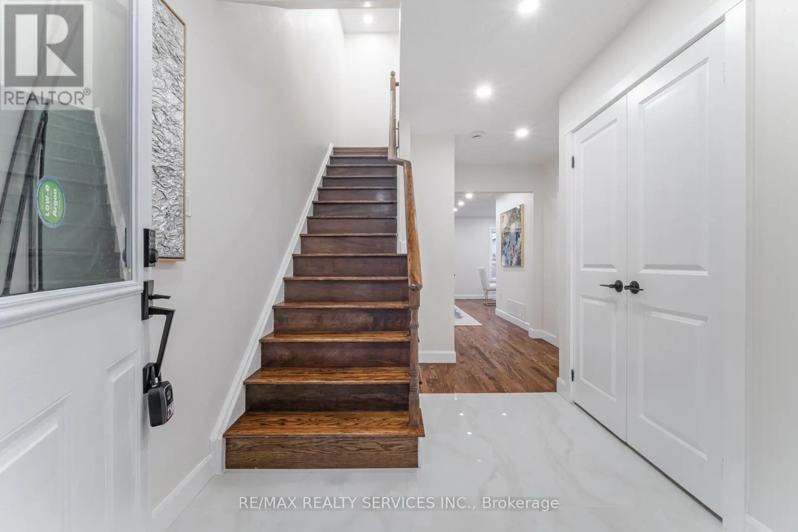 96 TOBA CRESCENT