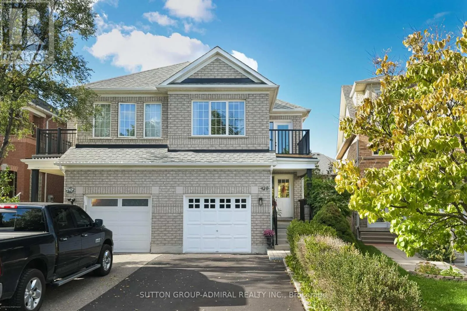 429 STONETREE COURT