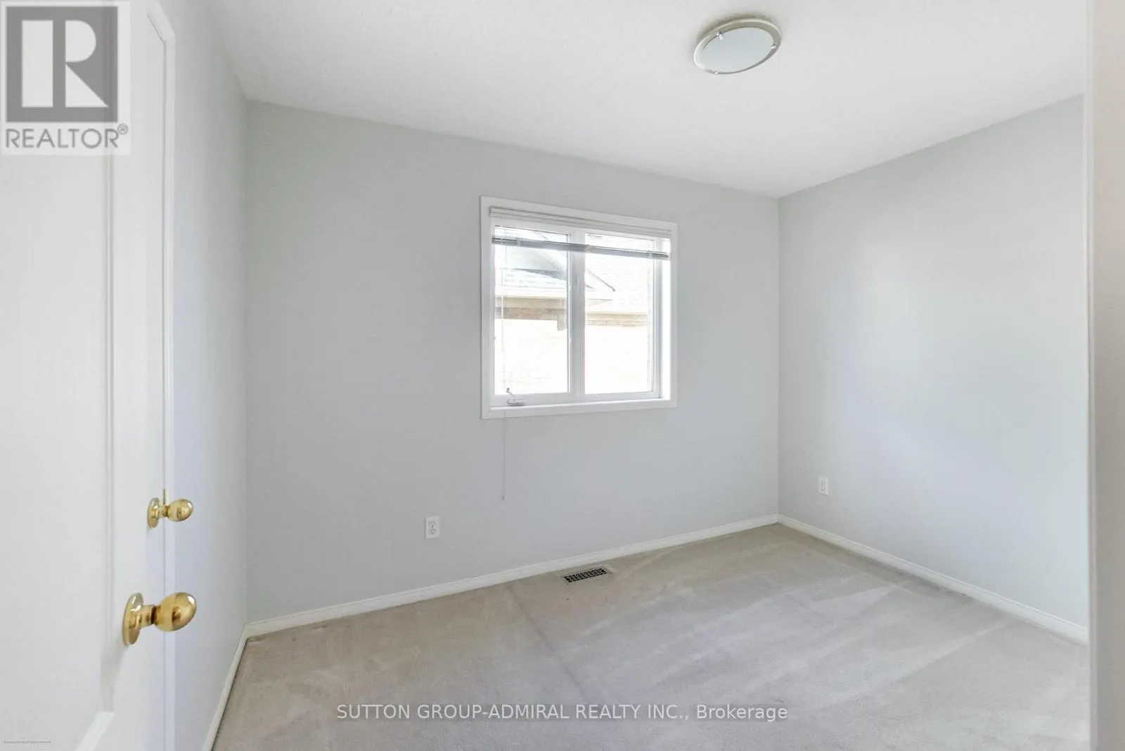429 STONETREE COURT
