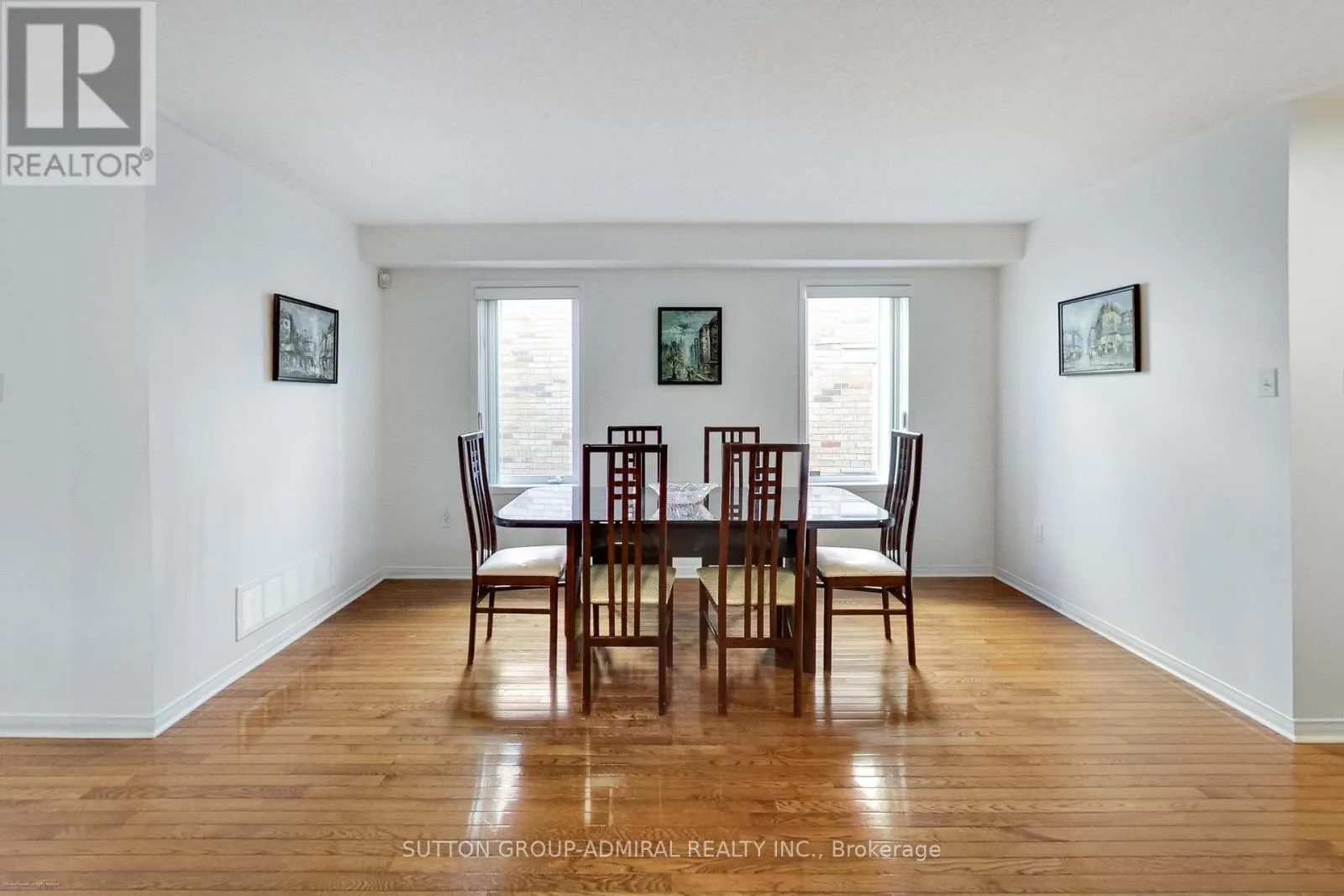 429 STONETREE COURT