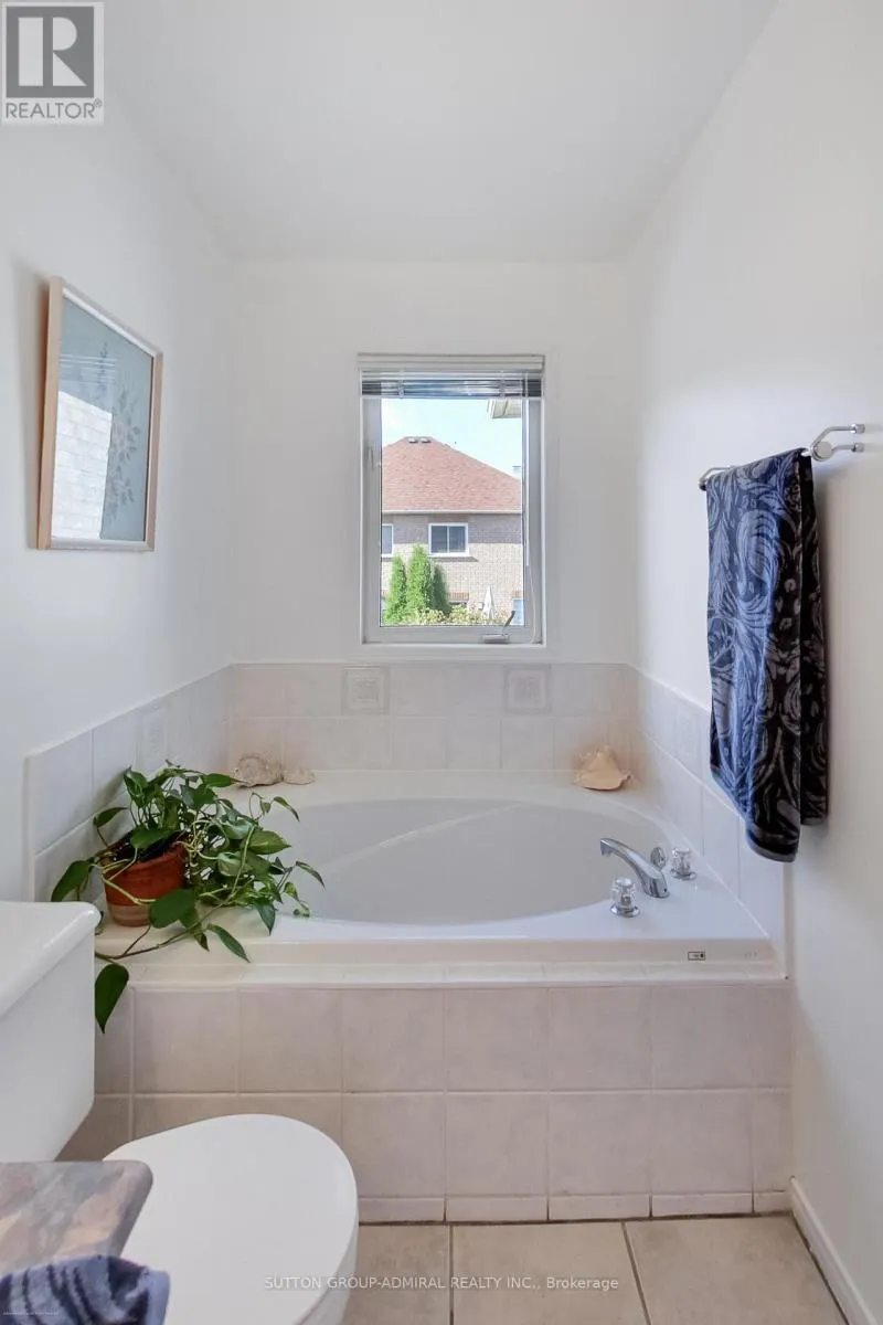 429 STONETREE COURT