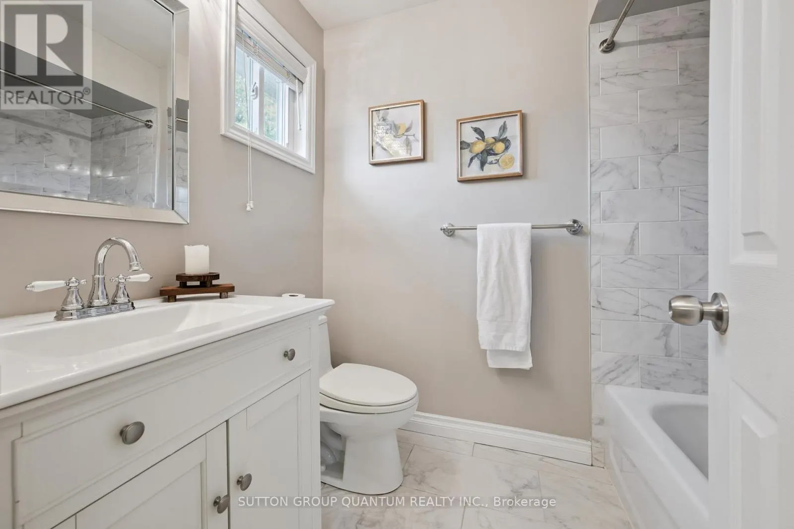 467 PETAWAWA CRESCENT