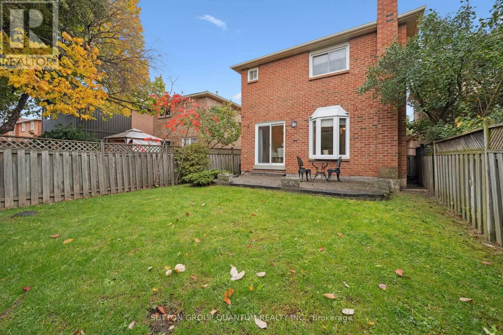 467 PETAWAWA CRESCENT
