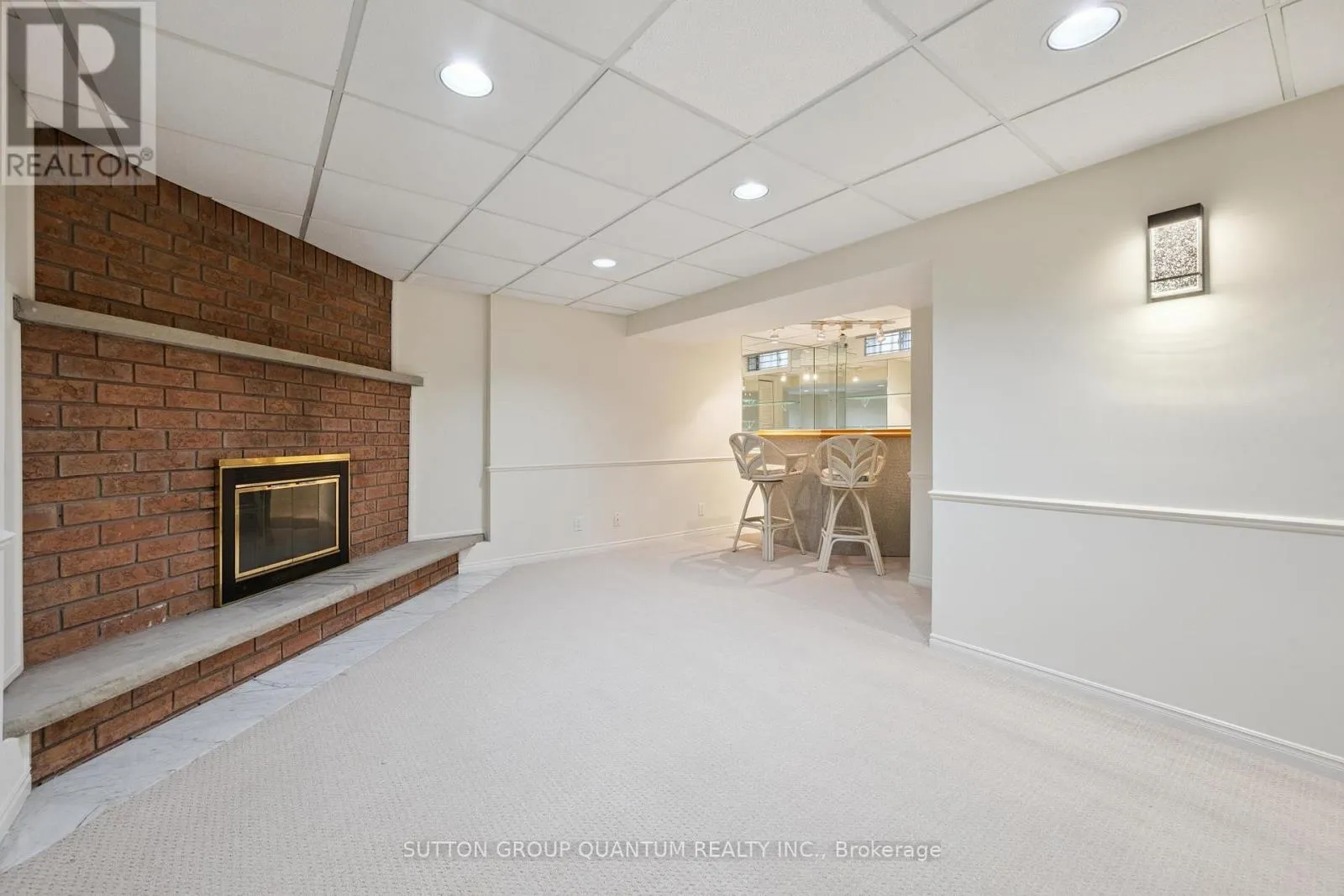 467 PETAWAWA CRESCENT