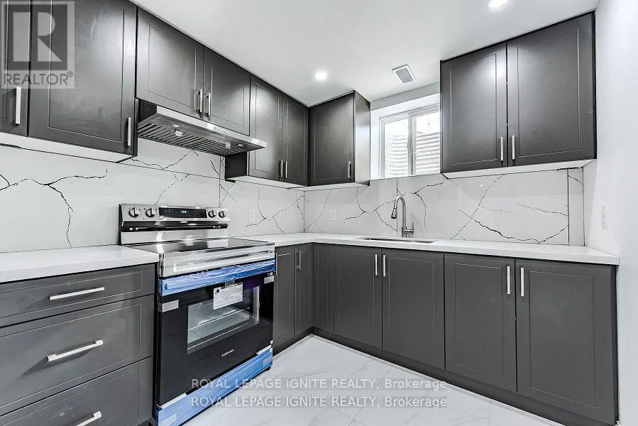 4 DRAYTON CRESCENT