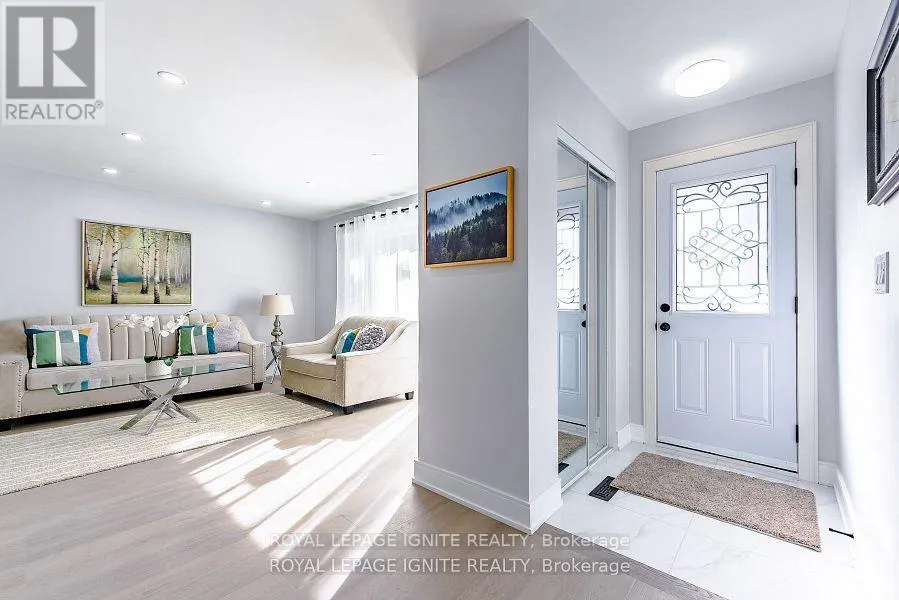4 DRAYTON CRESCENT