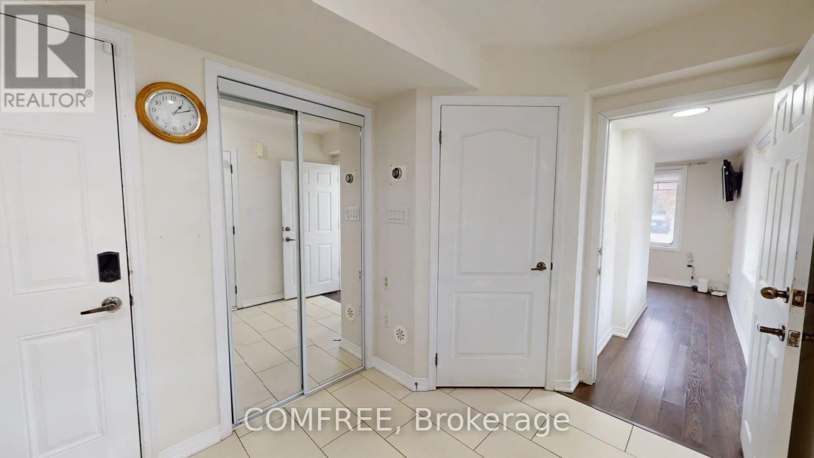 49 GOLDEN SPRINGS DRIVE