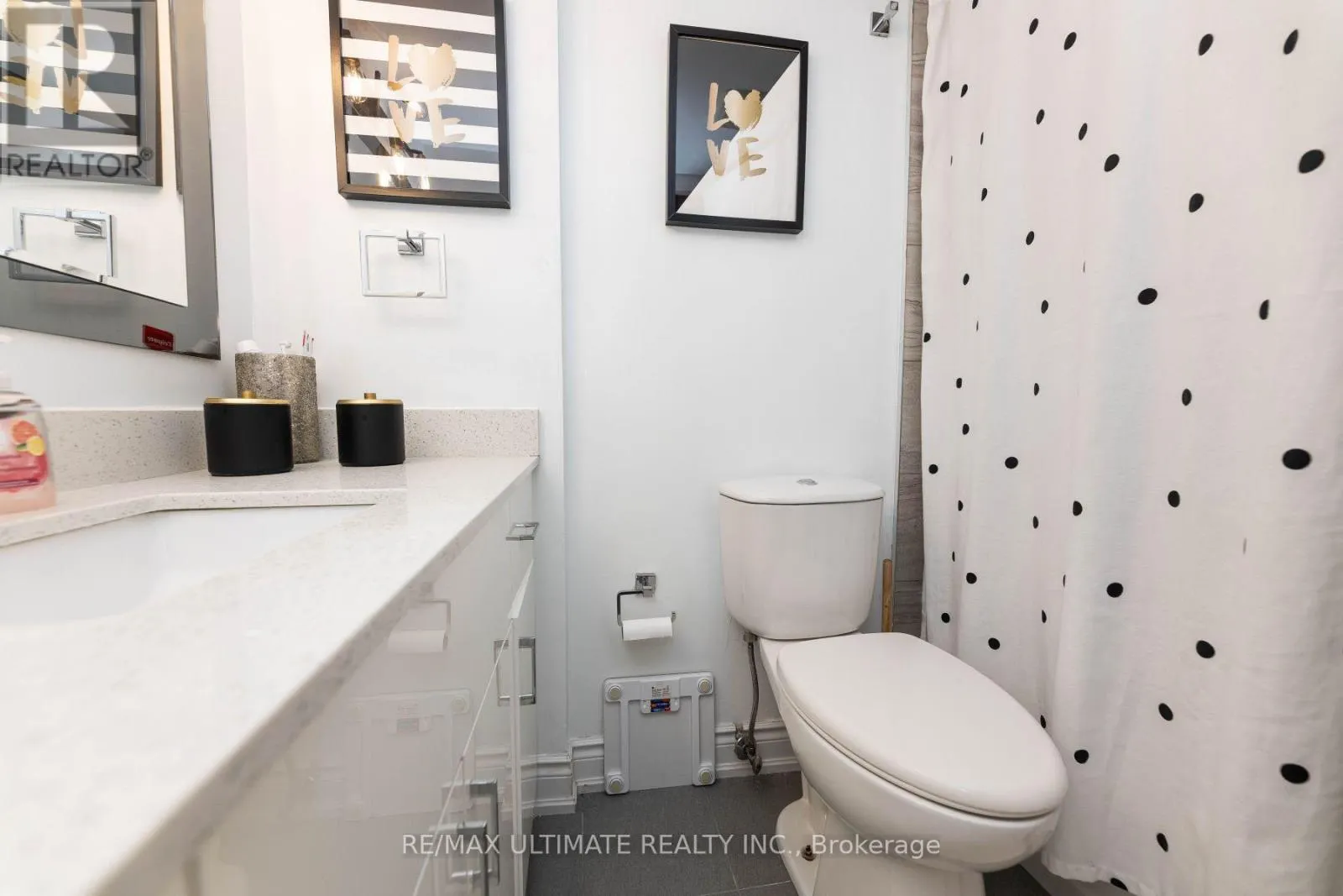 1007 - 530 LOLITA GARDEN