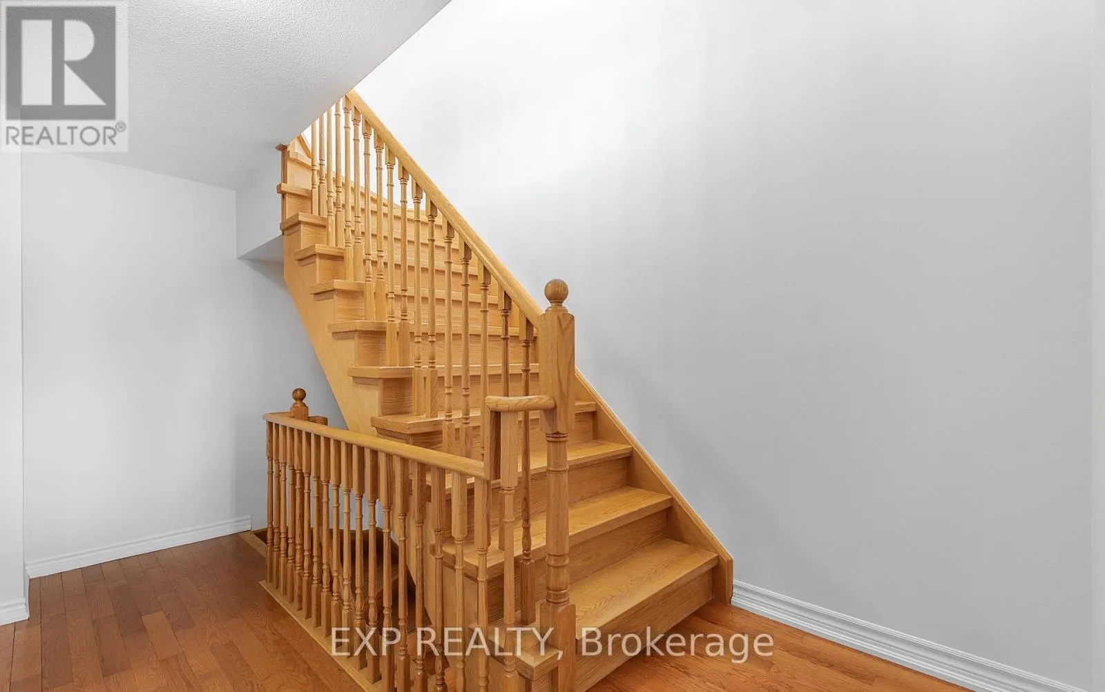 3048 POSTRIDGE DRIVE