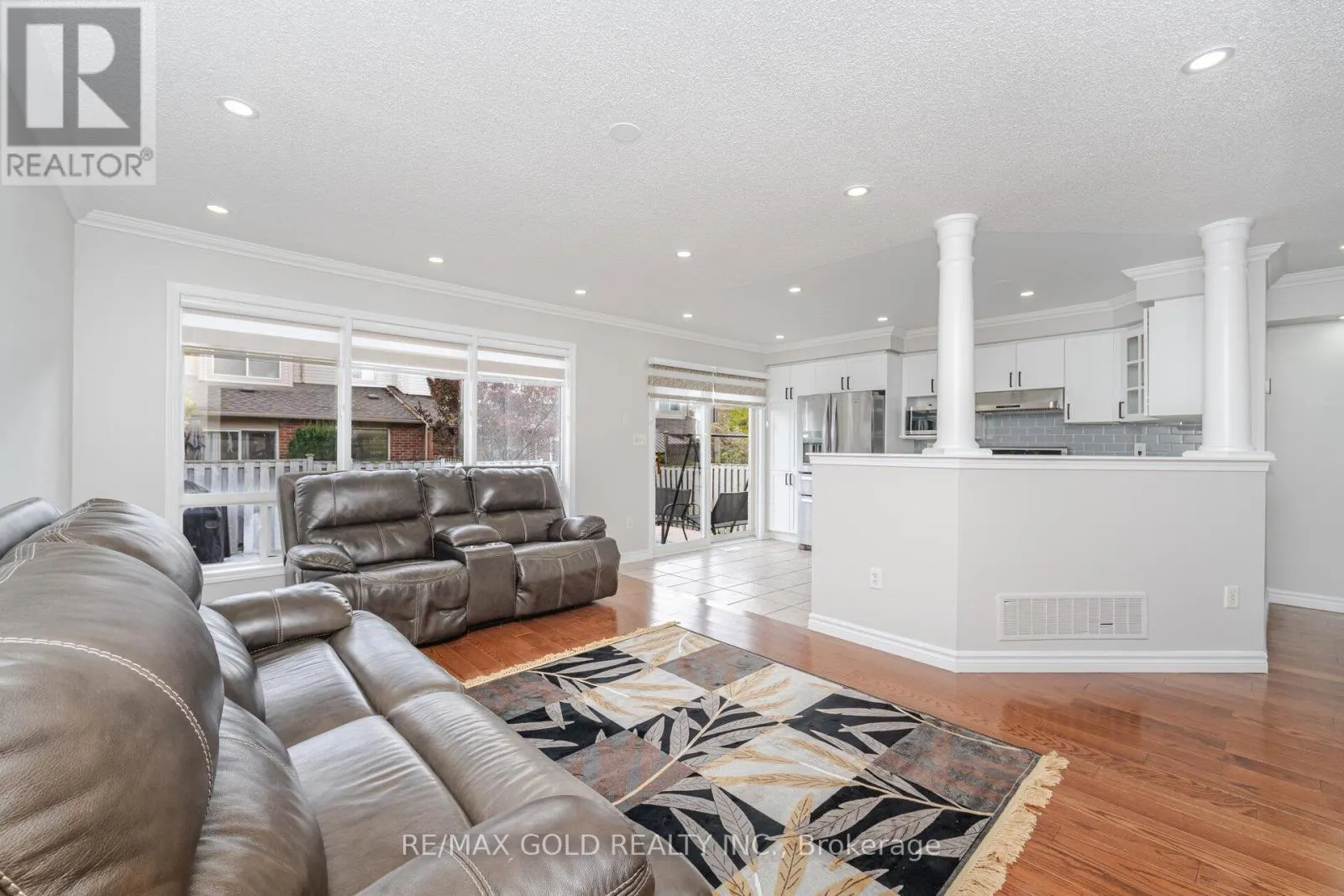 2496 APPALACHAIN DRIVE