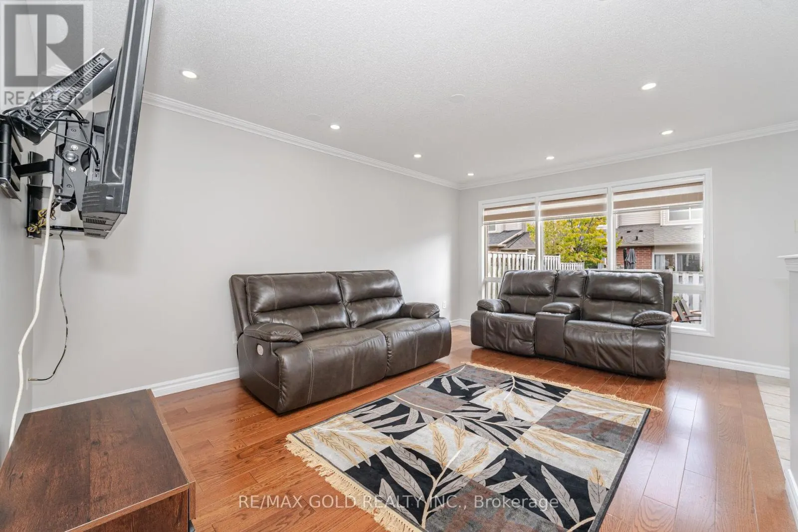 2496 APPALACHAIN DRIVE