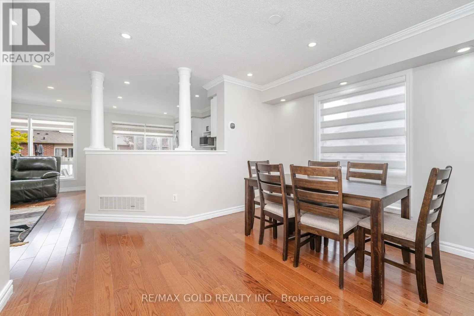 2496 APPALACHAIN DRIVE