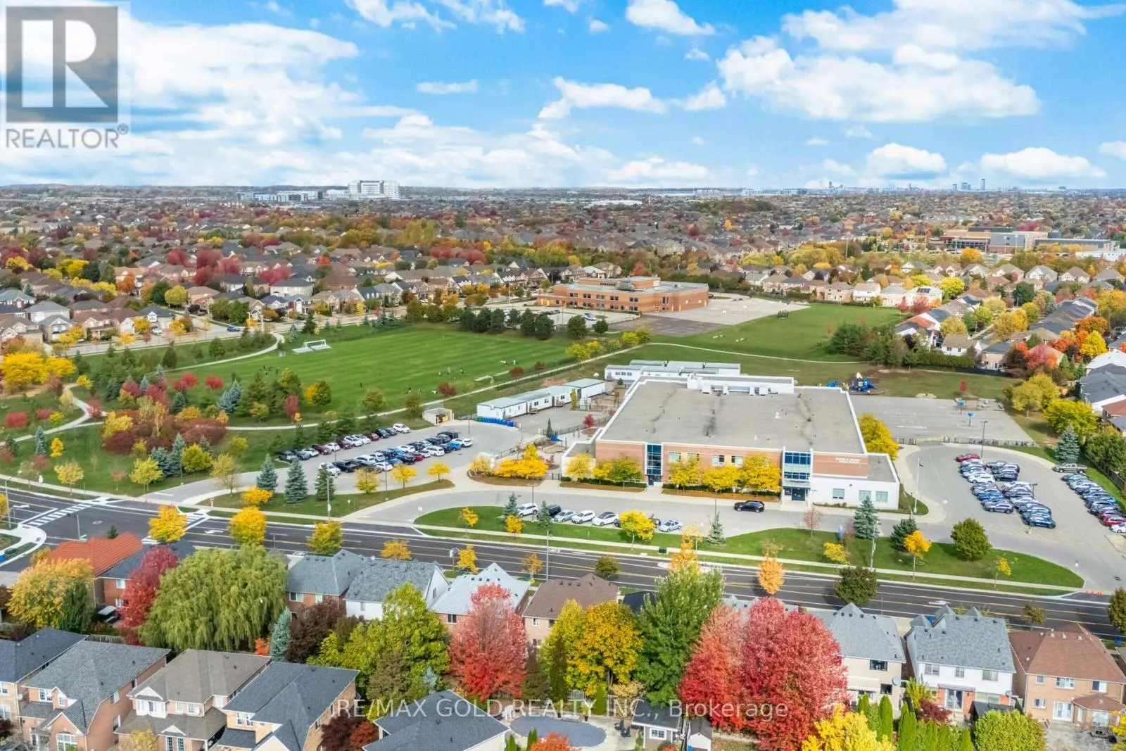 2496 APPALACHAIN DRIVE