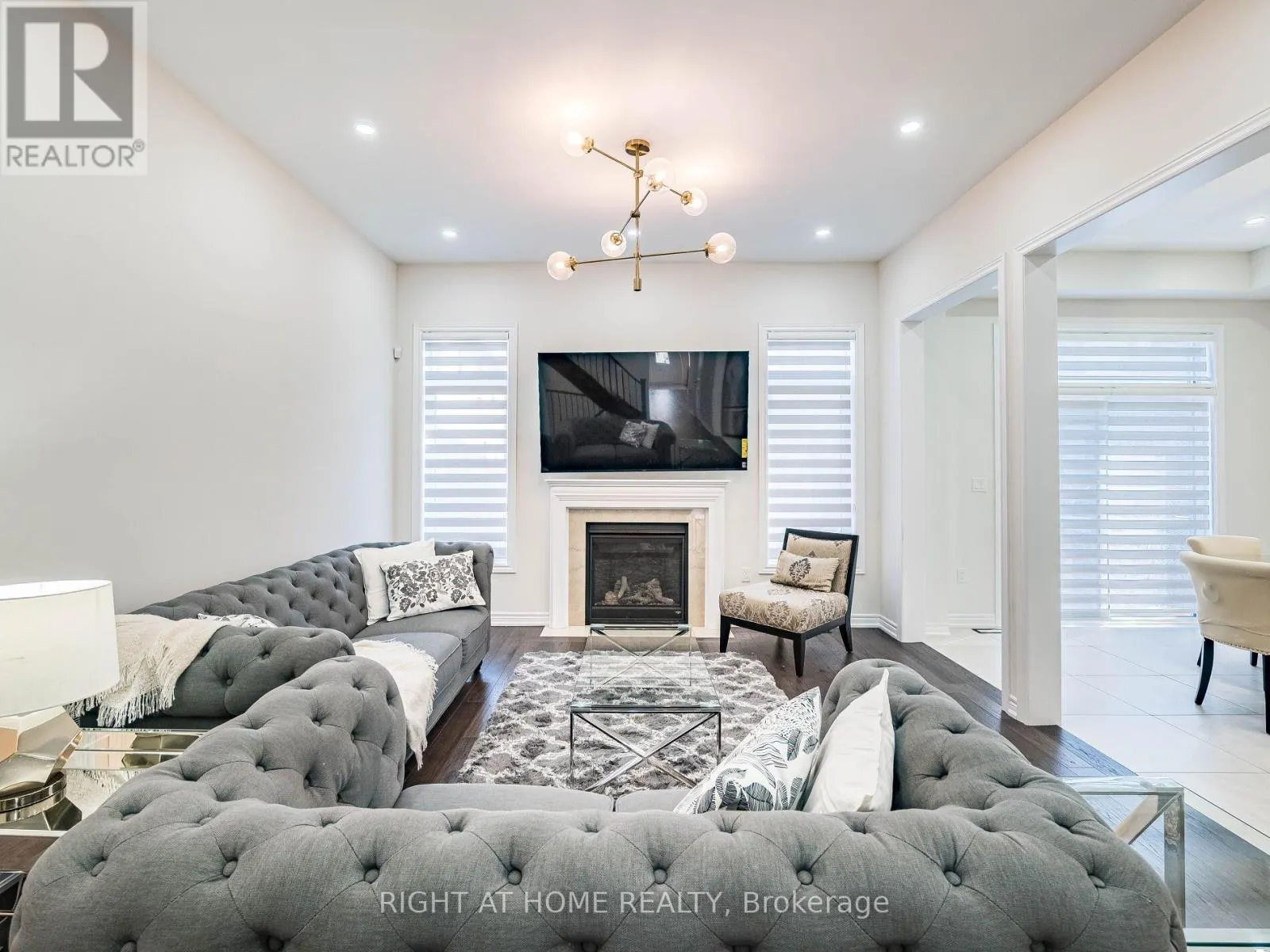 16 CHARING CROSS GATE