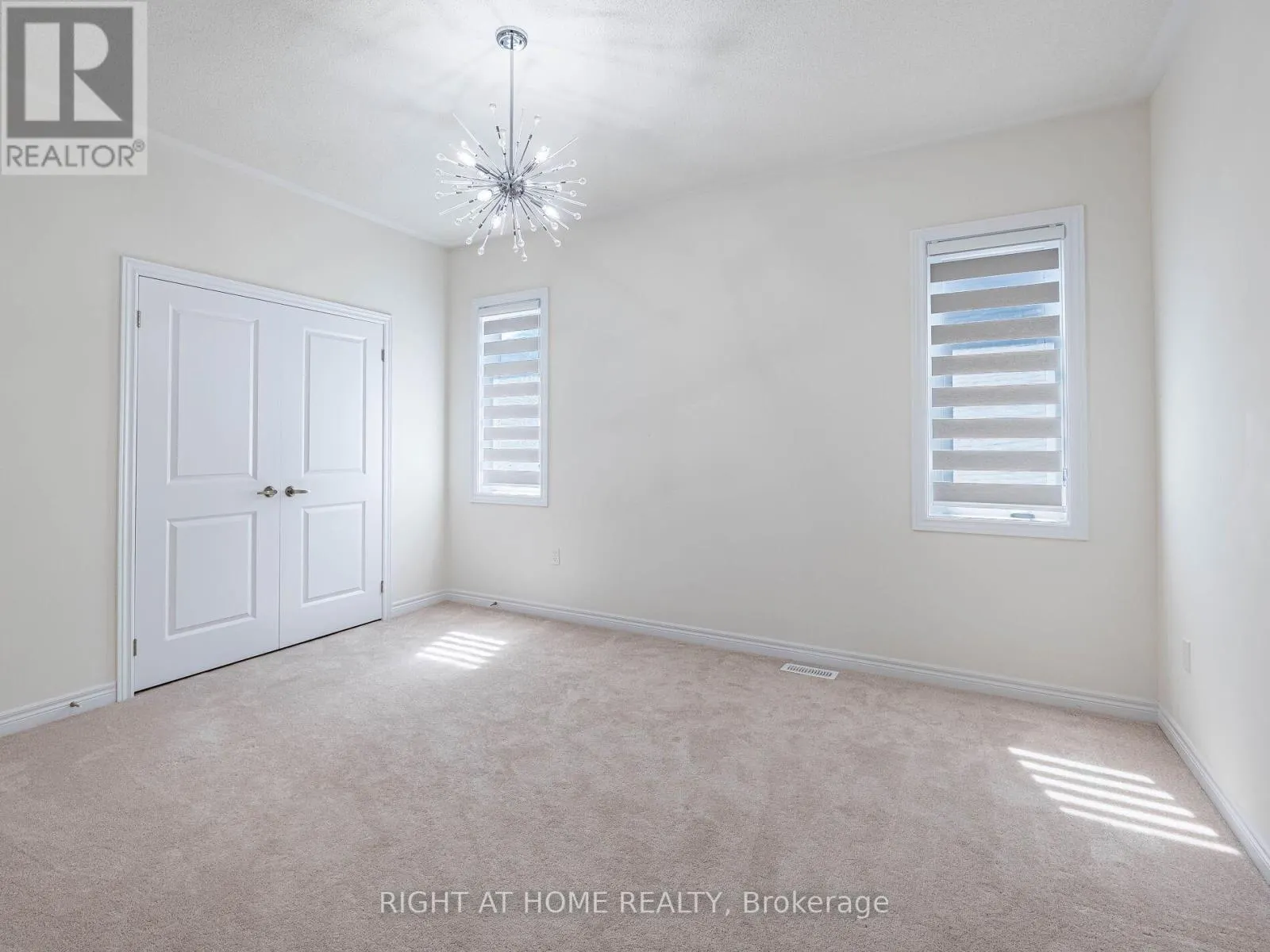 16 CHARING CROSS GATE