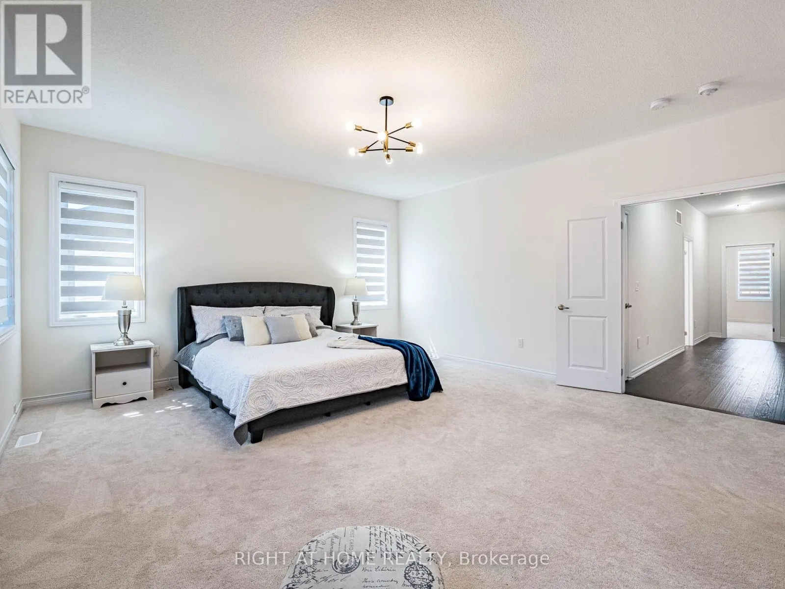 16 CHARING CROSS GATE