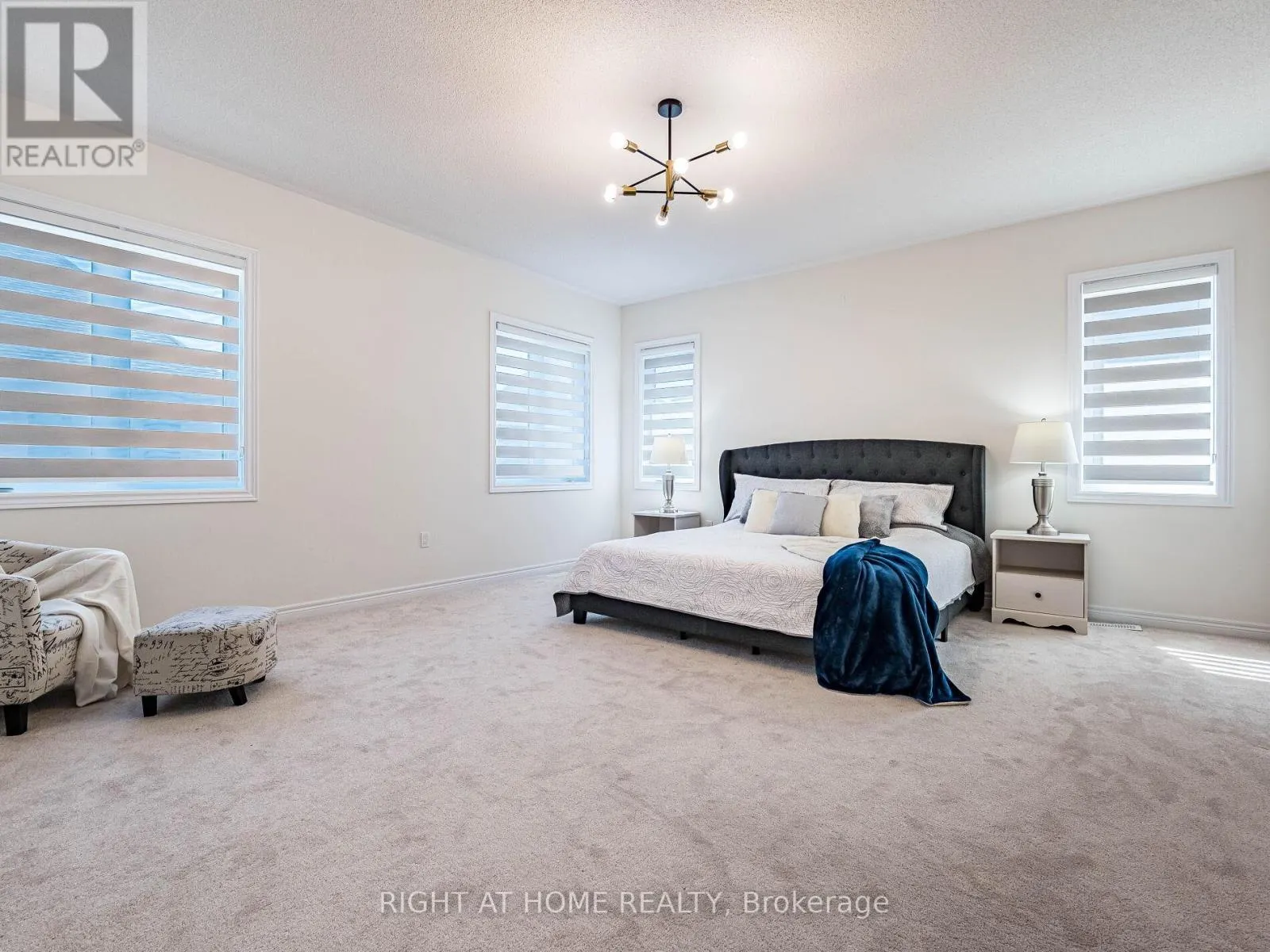 16 CHARING CROSS GATE