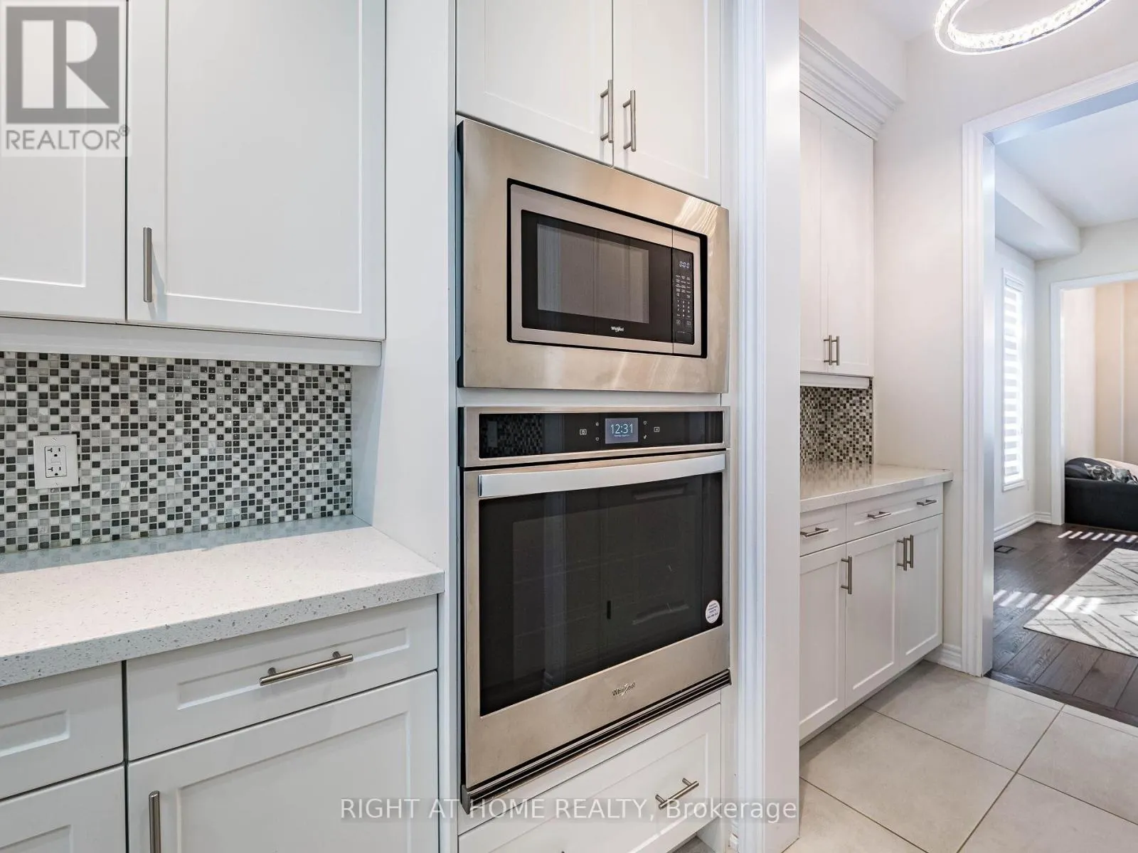 16 CHARING CROSS GATE