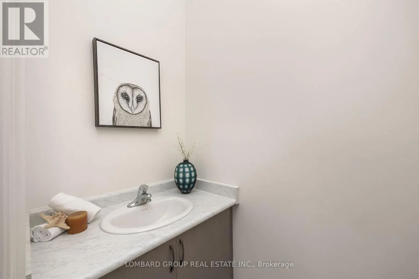 37 NORTH PARK BOULEVARD