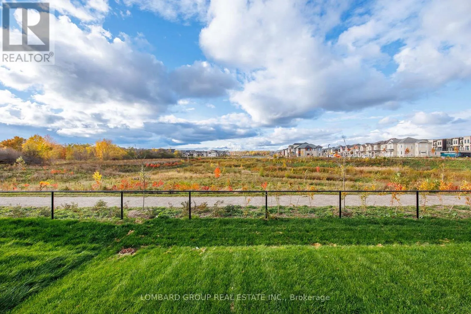 37 NORTH PARK BOULEVARD