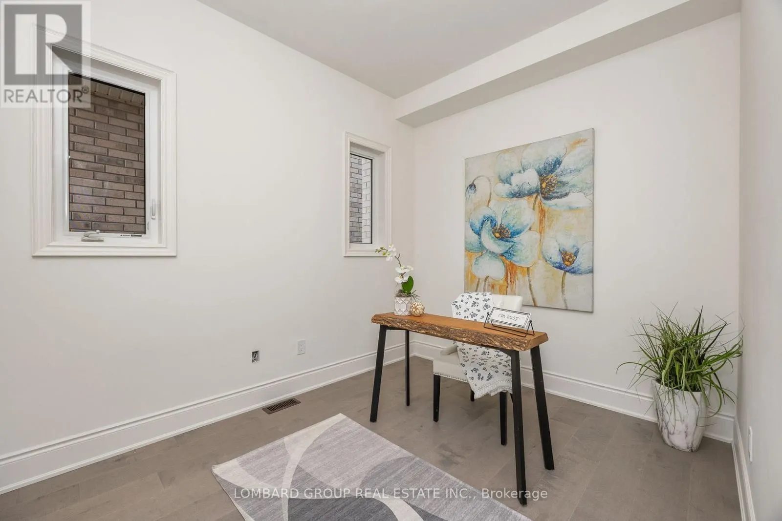 37 NORTH PARK BOULEVARD